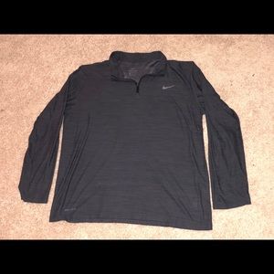 Nike Dri-fit pullover